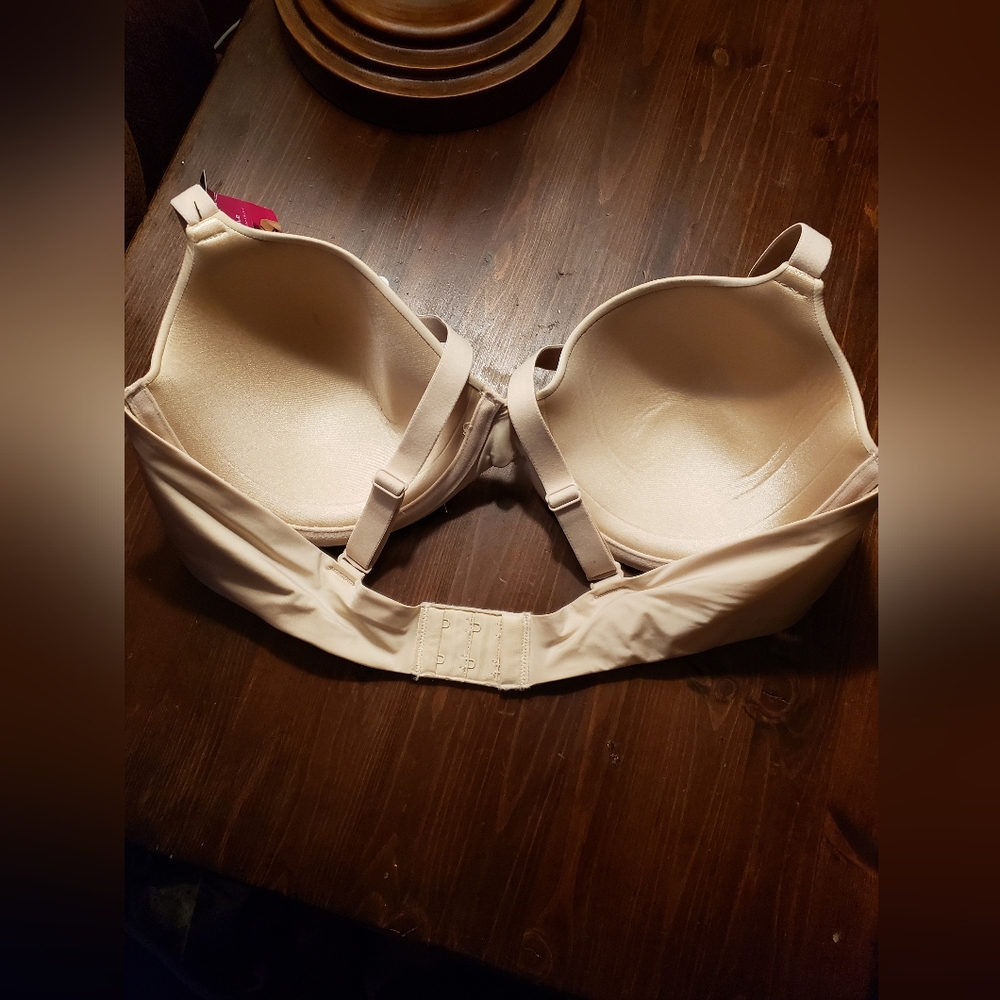 Bra - Picture 2 of 3